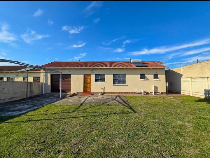 3 Bedroom Property for Sale in Amalinda Eastern Cape